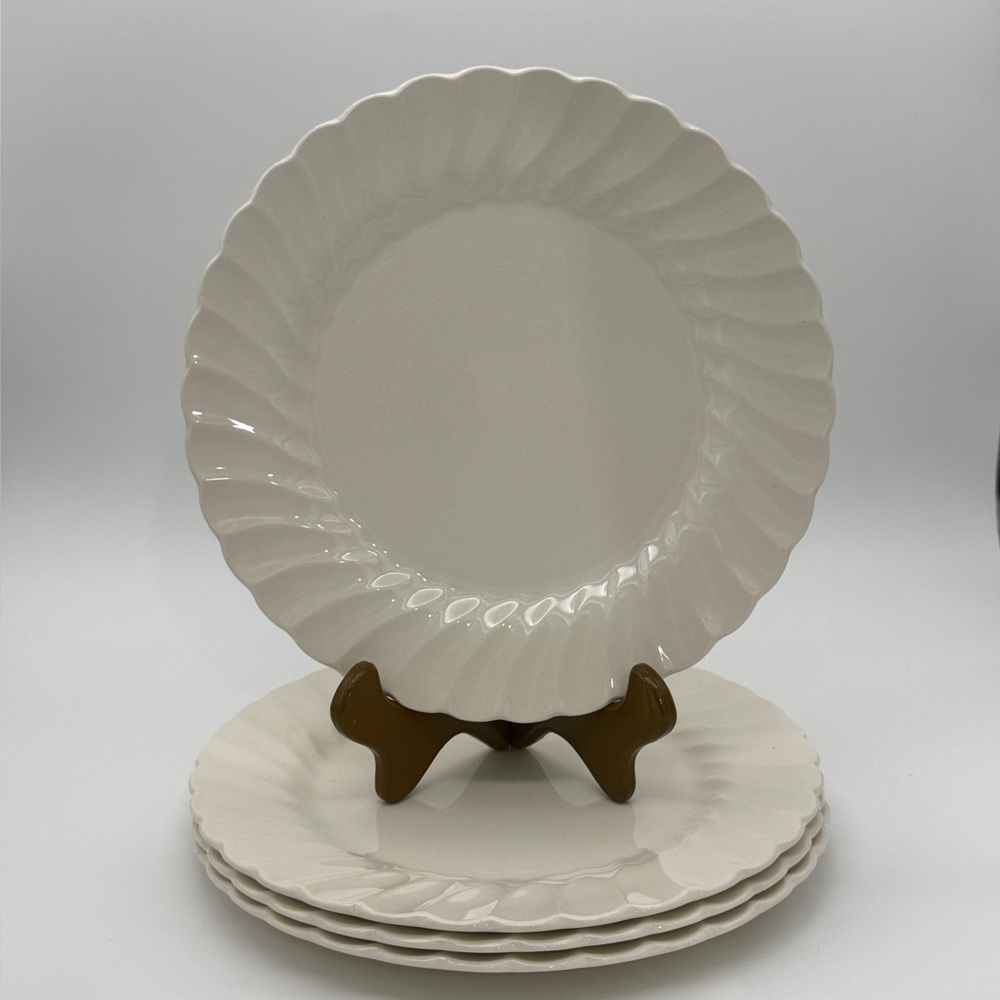 Myott Staffordshire England Old Chelsea White Swirl Dinner Plates 10” Set Of 4